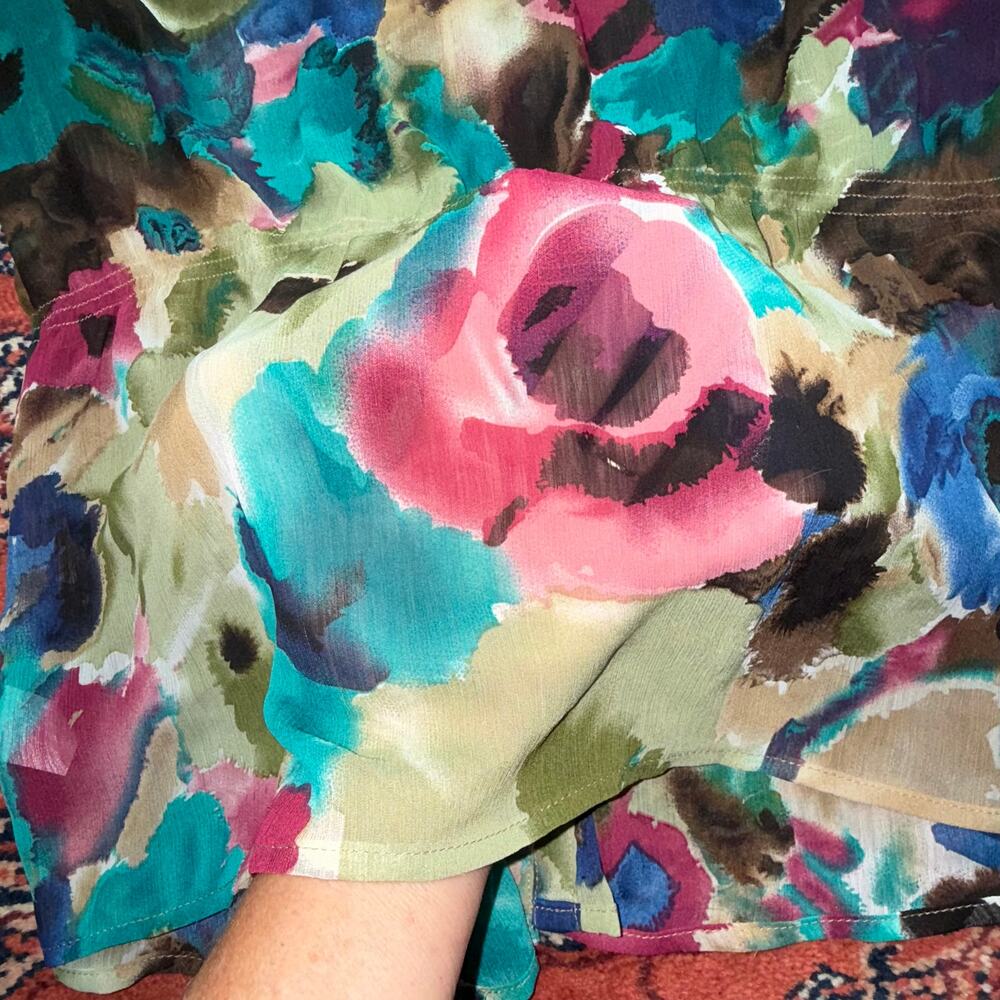 Sunny Leigh M Jewel Tones Watercolor Abstract‎ Print Ruffle Neckline Girly Top - Picture 5 of 5